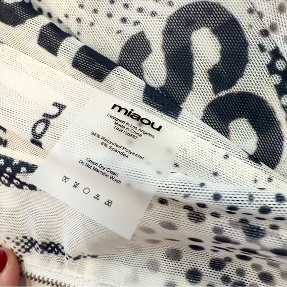 Miaou White Mesh Corset Top - Picture 10 of 12